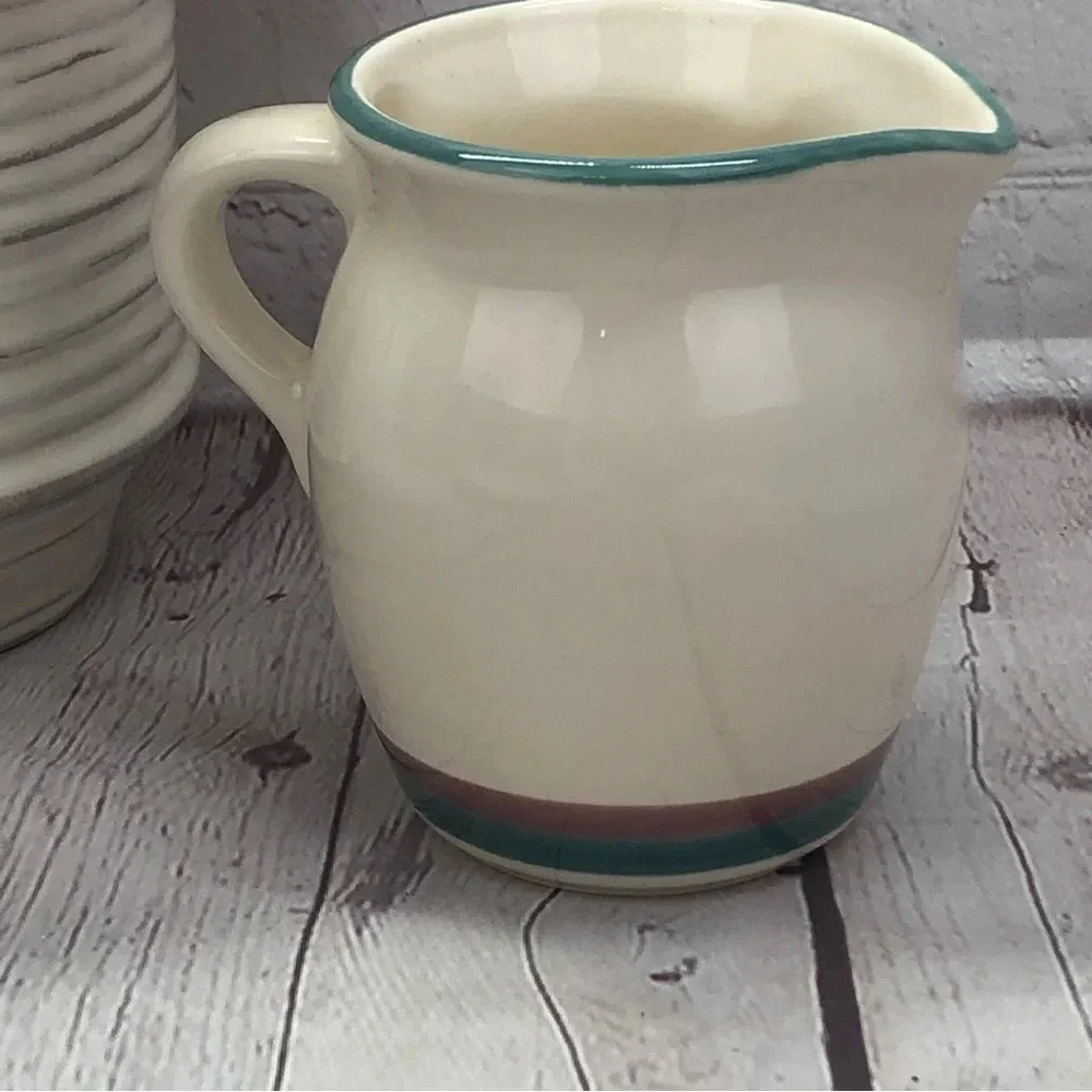 Pfaltzgraff juniper creamer stoneware cottagecore